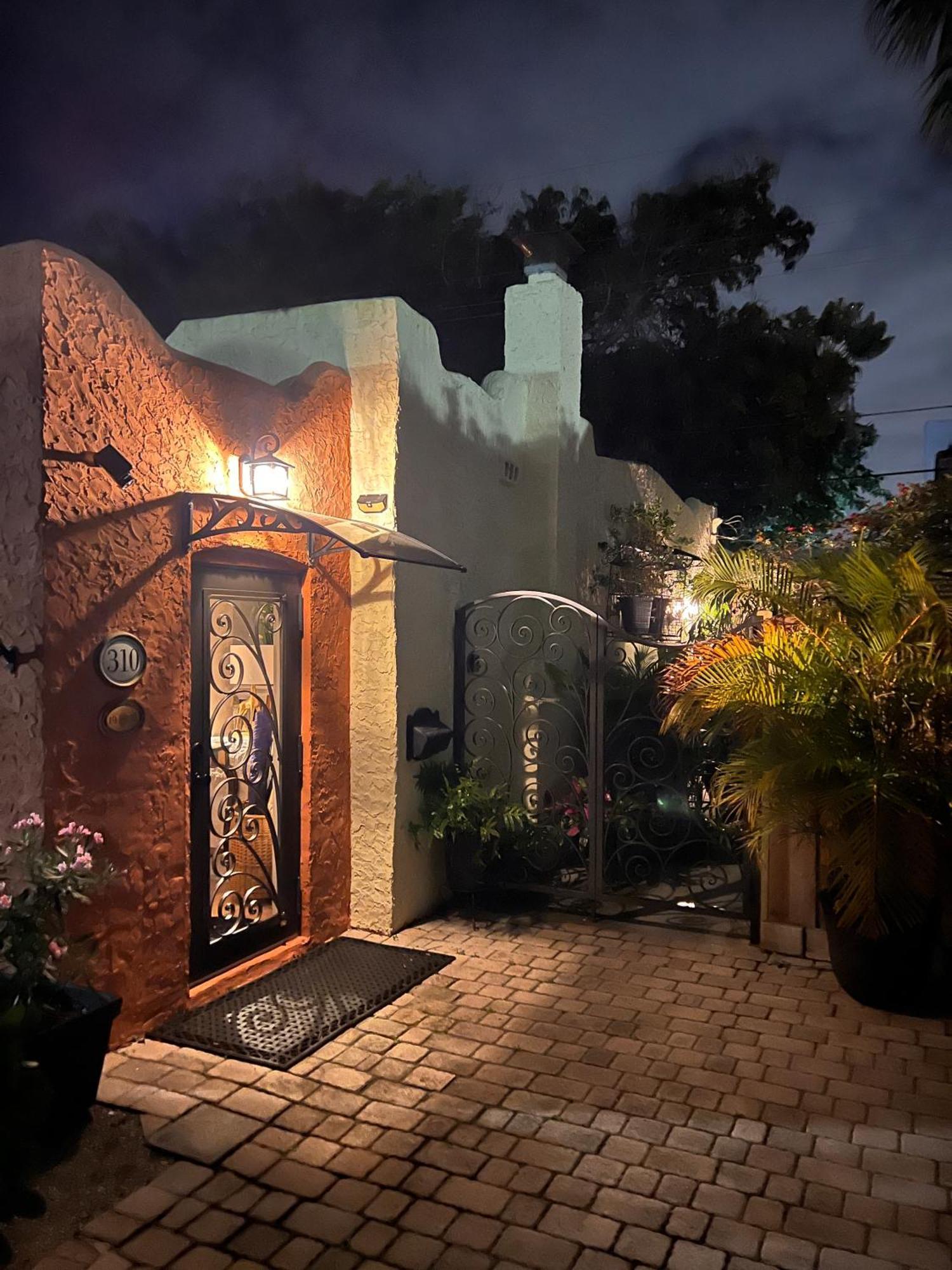 Vila Tropical Designer House In Heart Of Antique Row Wpb West Palm Beach Exteriér fotografie